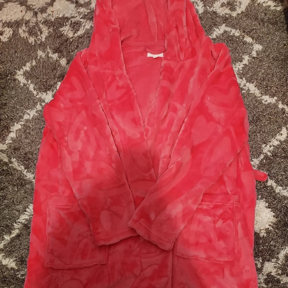 Pink Robe - Picture 3 of 4